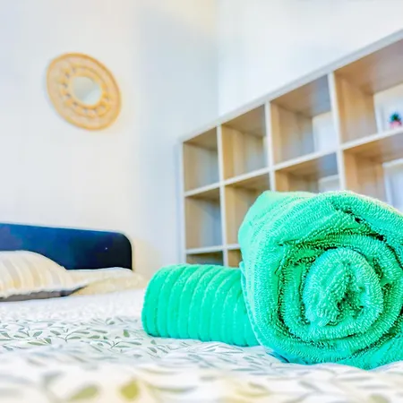 En Plein Centre Proche Du Tram *